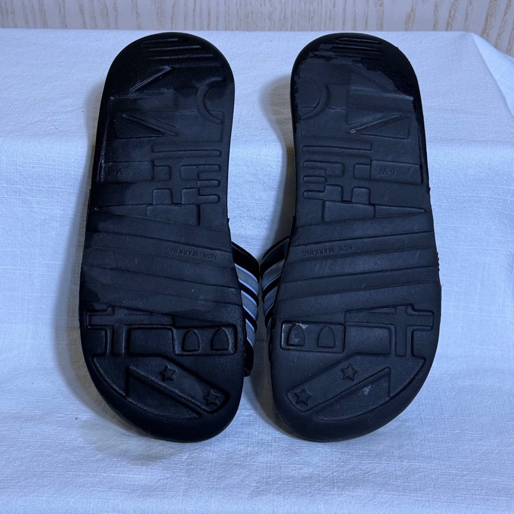 Adidas 5W Adissage Slides Black Silver Massage Footbed Athletic Sandals - Picture 4 of 5